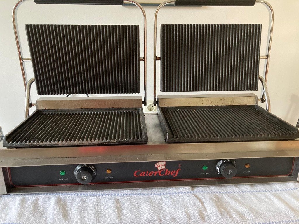 Dubbele contactgrill / paninigrill CaterChef 2x 2200W, Ophalen, Gebruikt