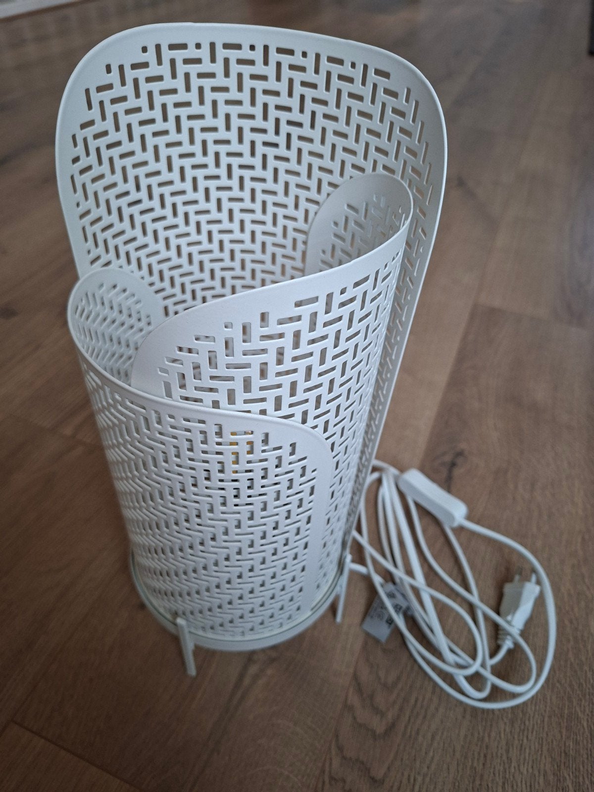 IKEA FADO tafellamp wit met patroon, Ophalen, E14 (klein), Wit, IKEA