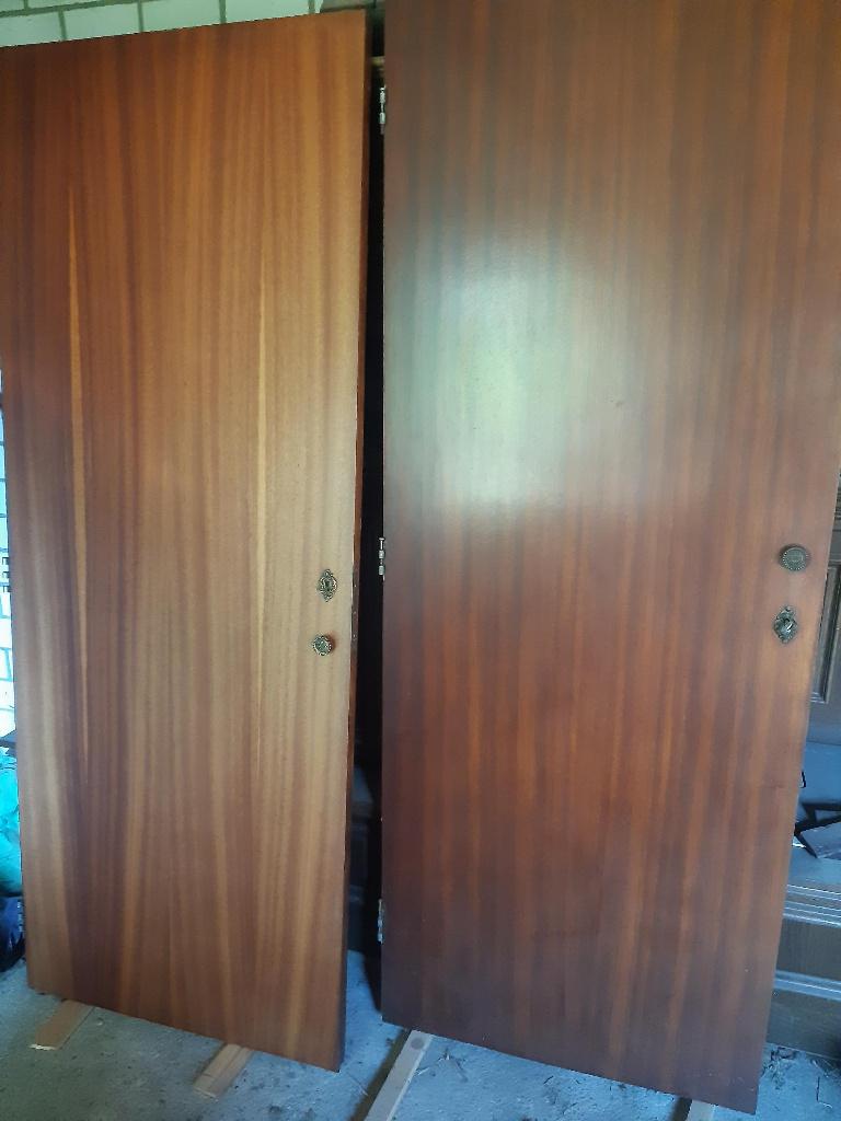 Binnendeur Mahonie (2x), Doe-het-zelf en Verbouw, Deuren en Horren, Ophalen, Minder dan 80 cm, Binnendeur, Zo goed als nieuw