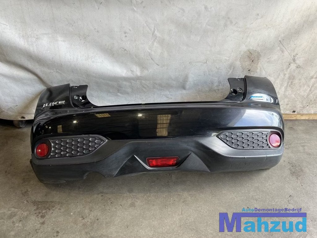 NISSAN JUKE F15 zwart sport achterbumper 2010-2019, Takashima 1-chome 1-1
220-8686  Yokohama, Ophalen of Verzenden, Achter, Bumper
