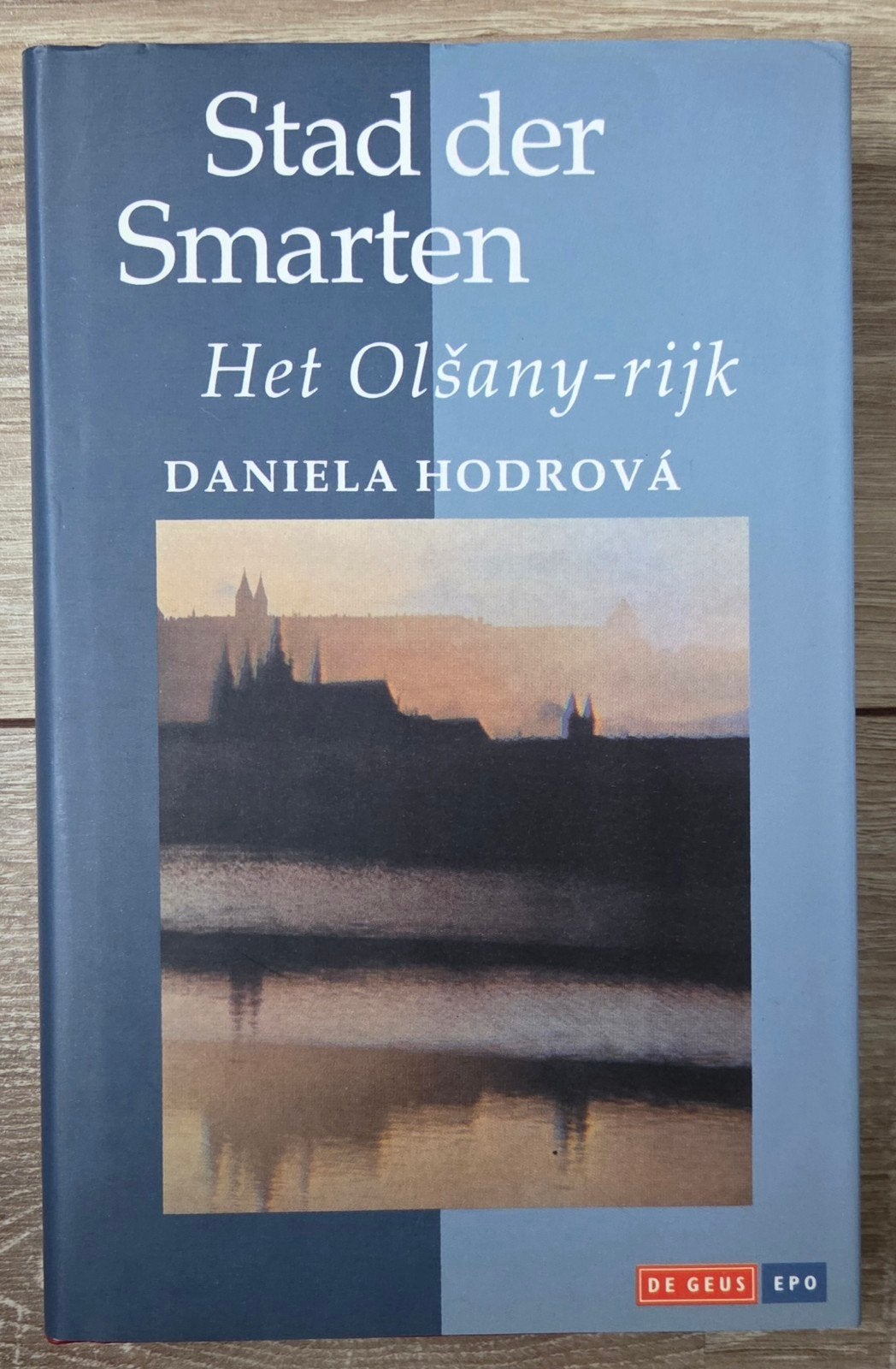 Daniela Hodrová - Stad der Smarten : Het Olšany-rijk, Ophalen of Verzenden, Zo goed als nieuw, D. Hodrova