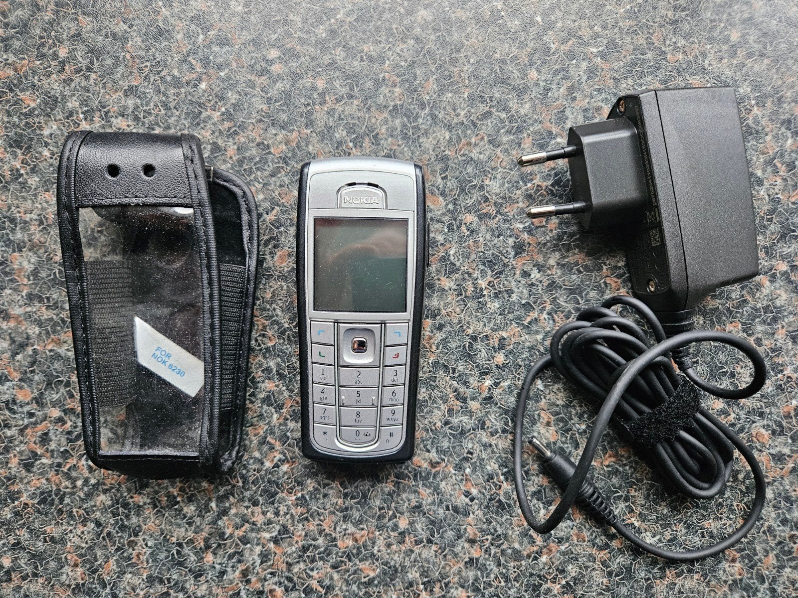 nokia ,zonder pin en pukcode. is dus geblokkeerd, Ophalen, Minder dan 3 megapixel