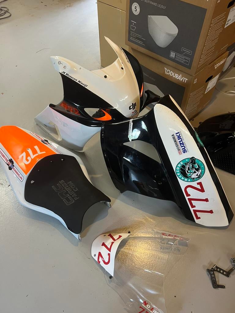 suzuki gsxr k4 circuit kuipset, Motoren, Ophalen