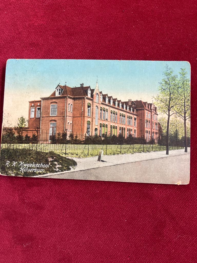 Oude Ansichtkaart R.K. Kweekschool Hilversum, Verzamelen, Ansichtkaarten | Nederland, Ophalen of Verzenden, Voor 1920, Gelopen