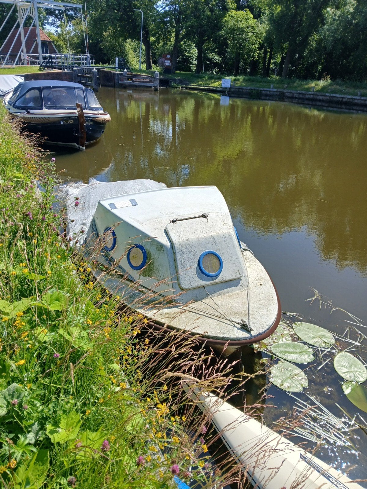 Gezocht opknapbootjes of weesboten, Ophalen, Gebruikt