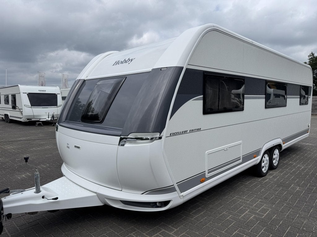 Hobby Excellent Edition 650 UMFE 2024 | Oven | Voortent, Caravans en Kamperen, Caravans, Hobby, Bedrijf, Treinzit, Overige typen