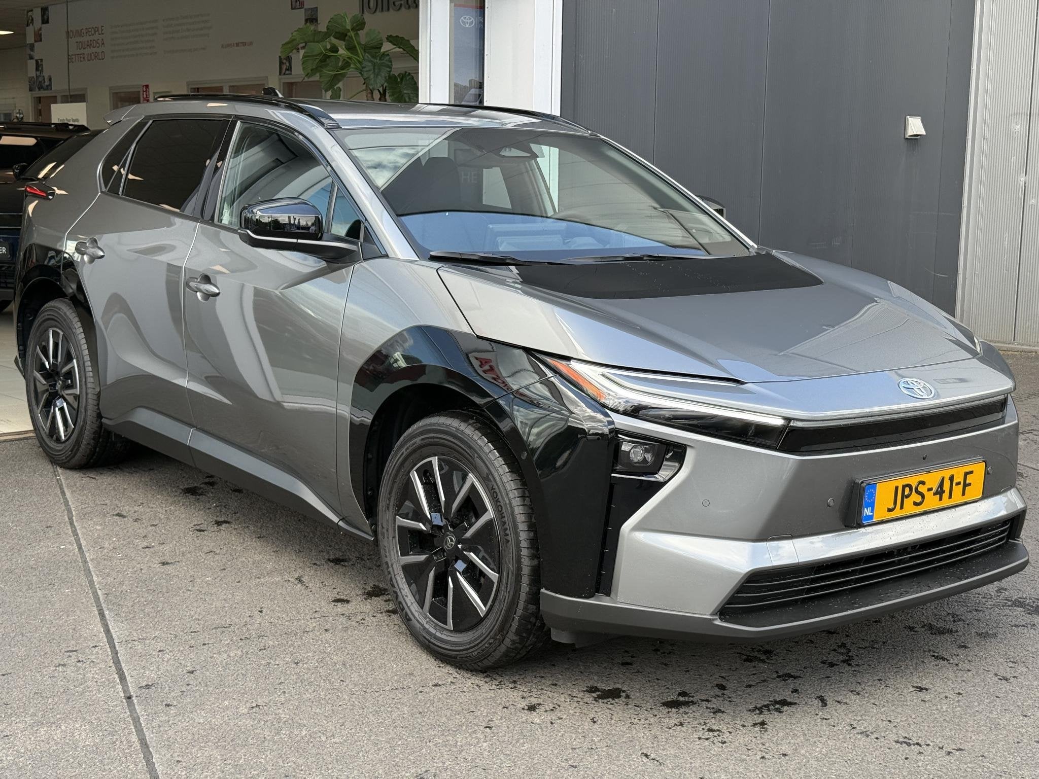 Toyota bZ4X Executive 73 kWh | Demo | 559km WLTP | 22kW OBC, Auto's, Toyota, Gebruikt, 1905 kg, Parkeerassistent, 559 km
