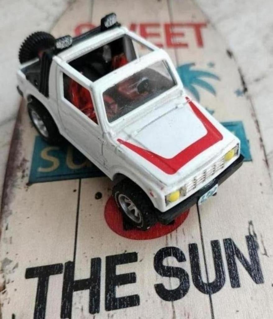 Zeer nette SUZUKI JIMMY SJ 413, NIEUWE VELGEN ,DIV DETAILS, Hobby en Vrije tijd, Modelauto's | 1:50, Ophalen of Verzenden, Zo goed als nieuw
