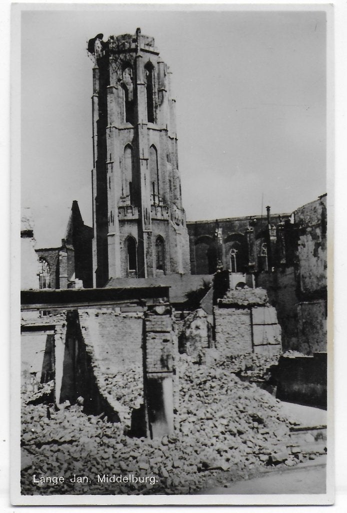 Middelburg lange Jan Ongelopen   Ansichtkaart  ( B8424), Ophalen of Verzenden, 1960 tot 1980, Ongelopen