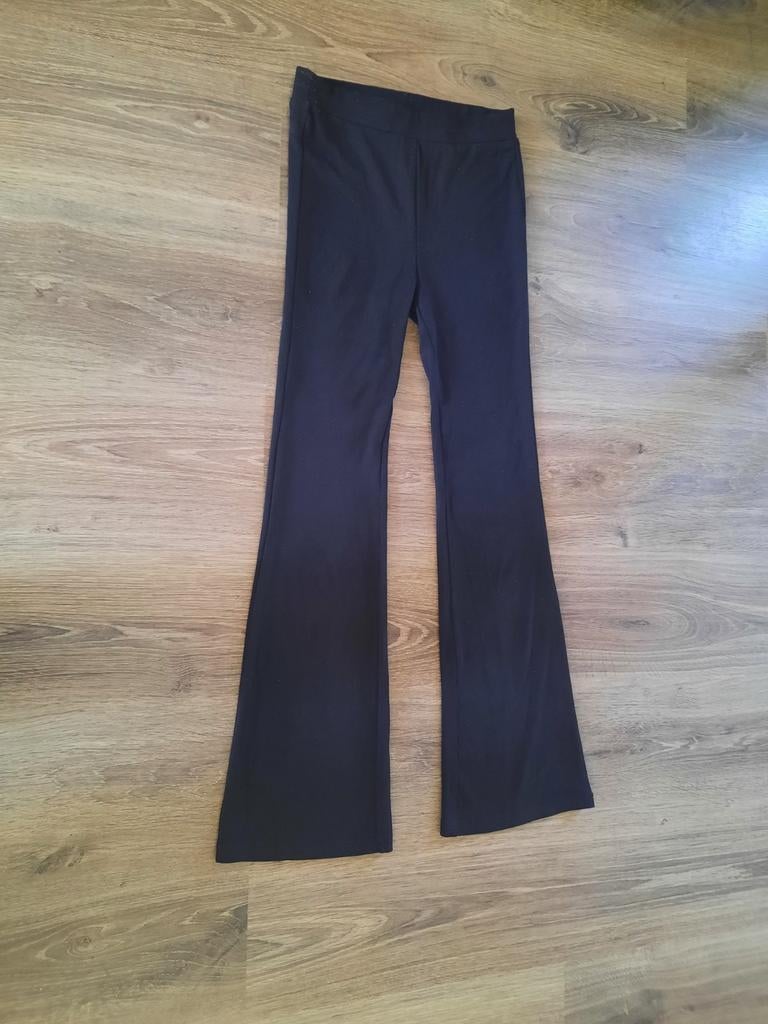 Te koop zwarte meisjes pantalon / broek, Ophalen of Verzenden, Meisje, Broek
