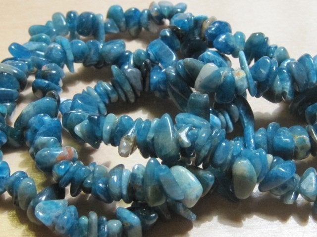 a. elastische armband edelsteen APATIET (1), Overige materialen, Met bedels of kralen, Nieuw, Verzenden