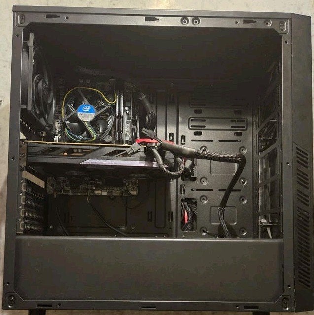 i5 6400, R9 380 4GB, 8GB Ram, 1.7TB opslag & 550watt voeding, Verzenden, 8 GB, Zo goed als nieuw, 2 TB