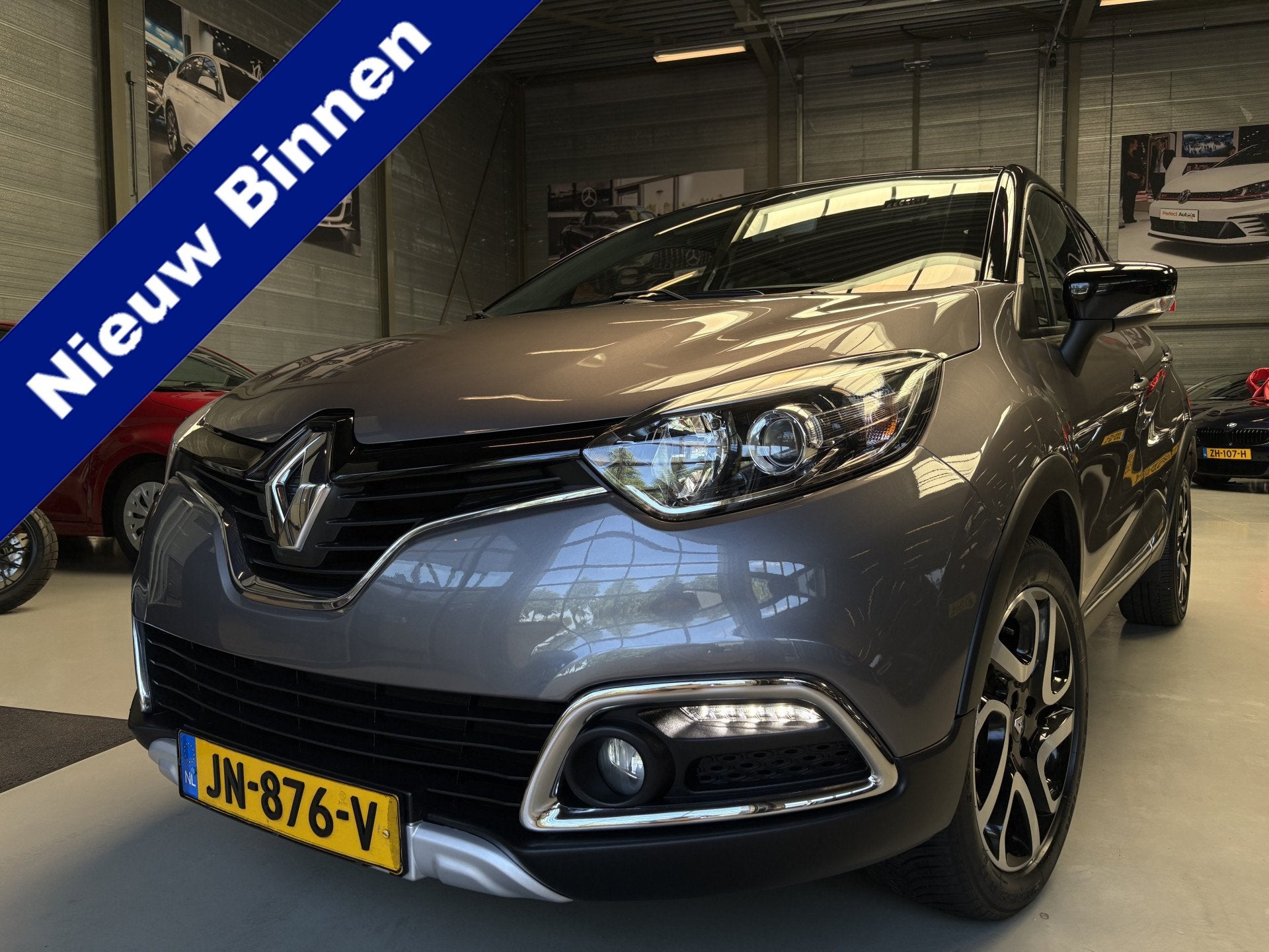 Renault Captur 1.2 TCe Xmod Leer Automaat, 120pk, Navi, Auto's, 4 cilinders, SUV of Terreinwagen, Automatische klimaatregeling