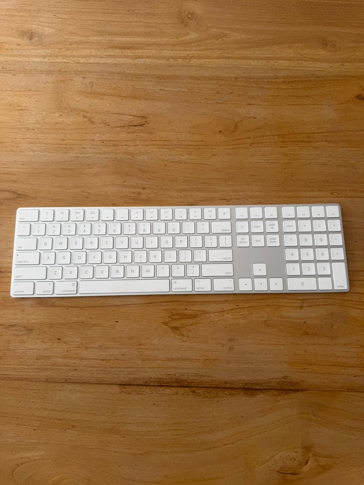 Apple Magic Keyboard Numeriek, Computers en Software, Ophalen of Verzenden, Numeriek, Zo goed als nieuw, Draadloos