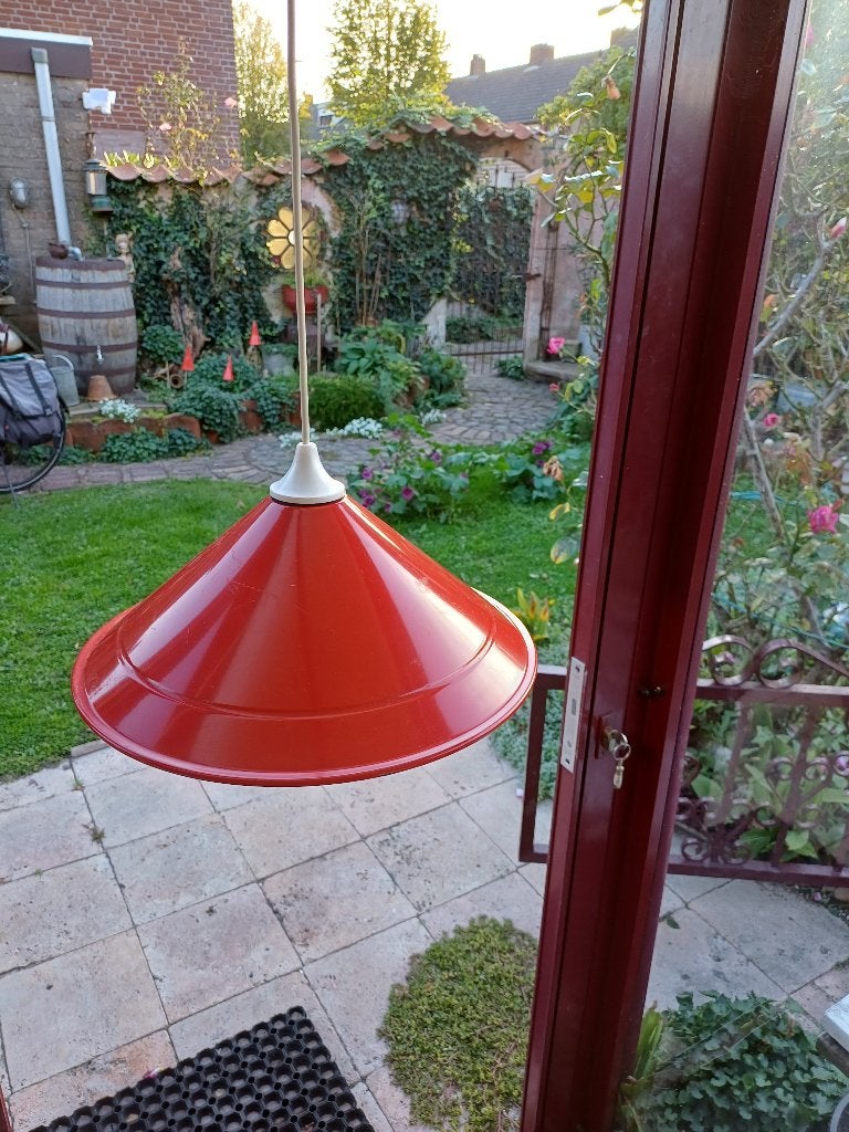 Vintage rode hanglamp jaren 70 / 80, Schoenmakerslamp, Kunststof, Gebruikt, E27 (groot)