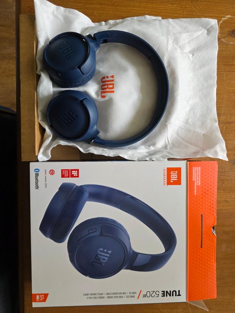 JBL Tune 520bt