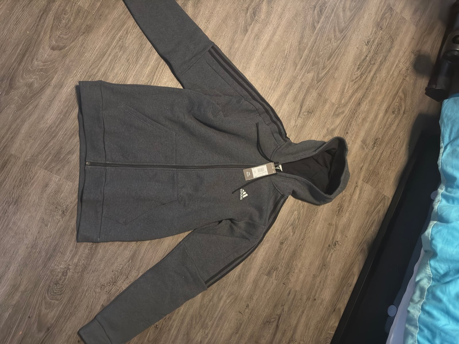 Adidas set nieuw met prijskaart, Kleding | Heren, Truien en Vesten, Ophalen of Verzenden, Nieuw, Maat 48/50 (M), Grijs
