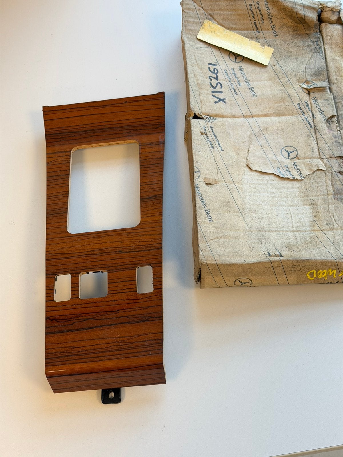 Mercedes W124 Origineel Zebrano hout Houten Schakelpaneel, Ophalen of Verzenden, P, P, P