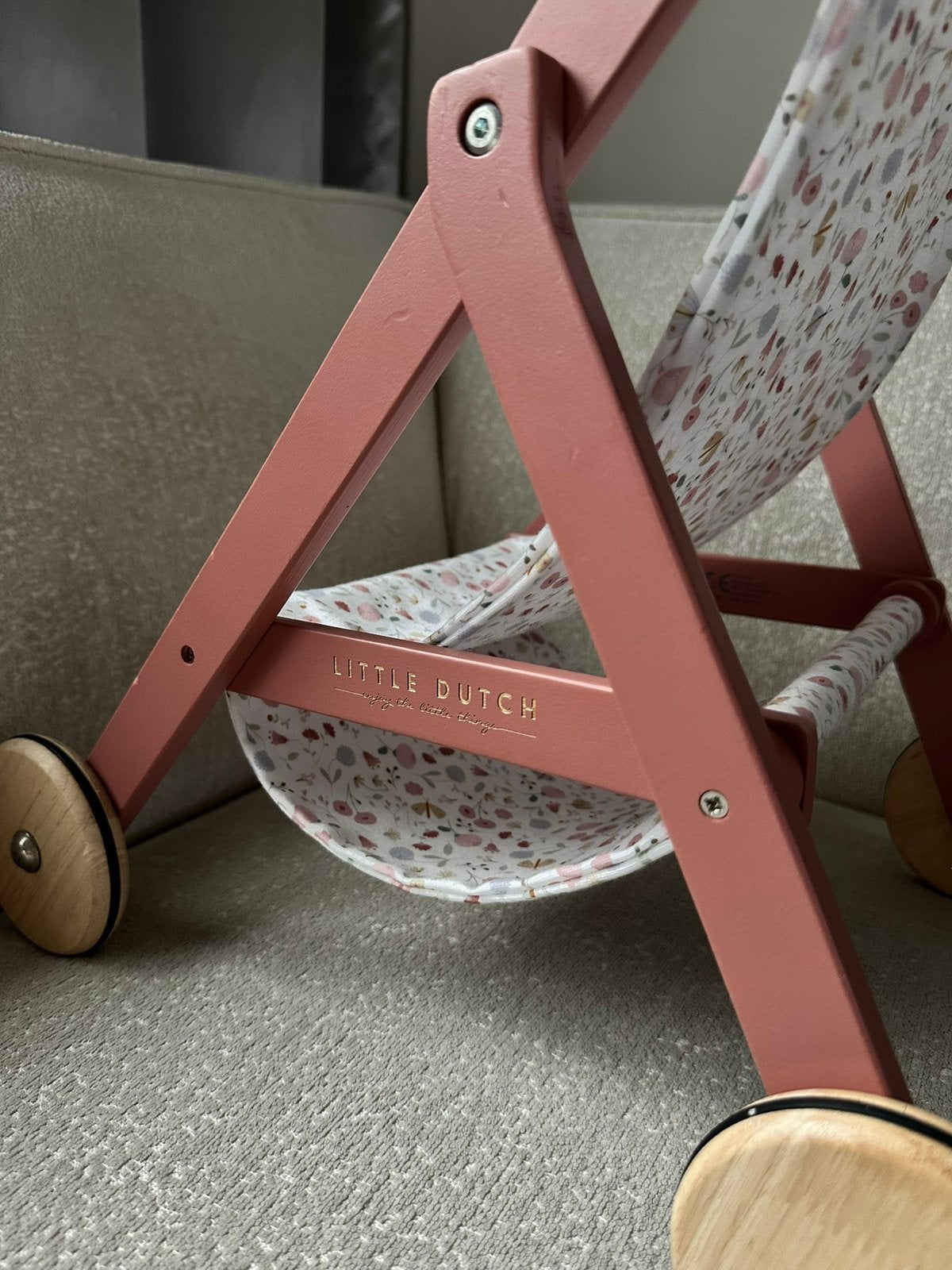 Little dutch houten poppenbuggy, Ophalen, Zo goed als nieuw