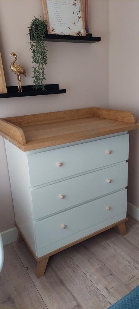 Commode z.g.a.n. met eikenhouten blad, Doe-het-zelf en Verbouw, Hout en Planken, Ophalen, 25 tot 50 mm, Eiken, Plank