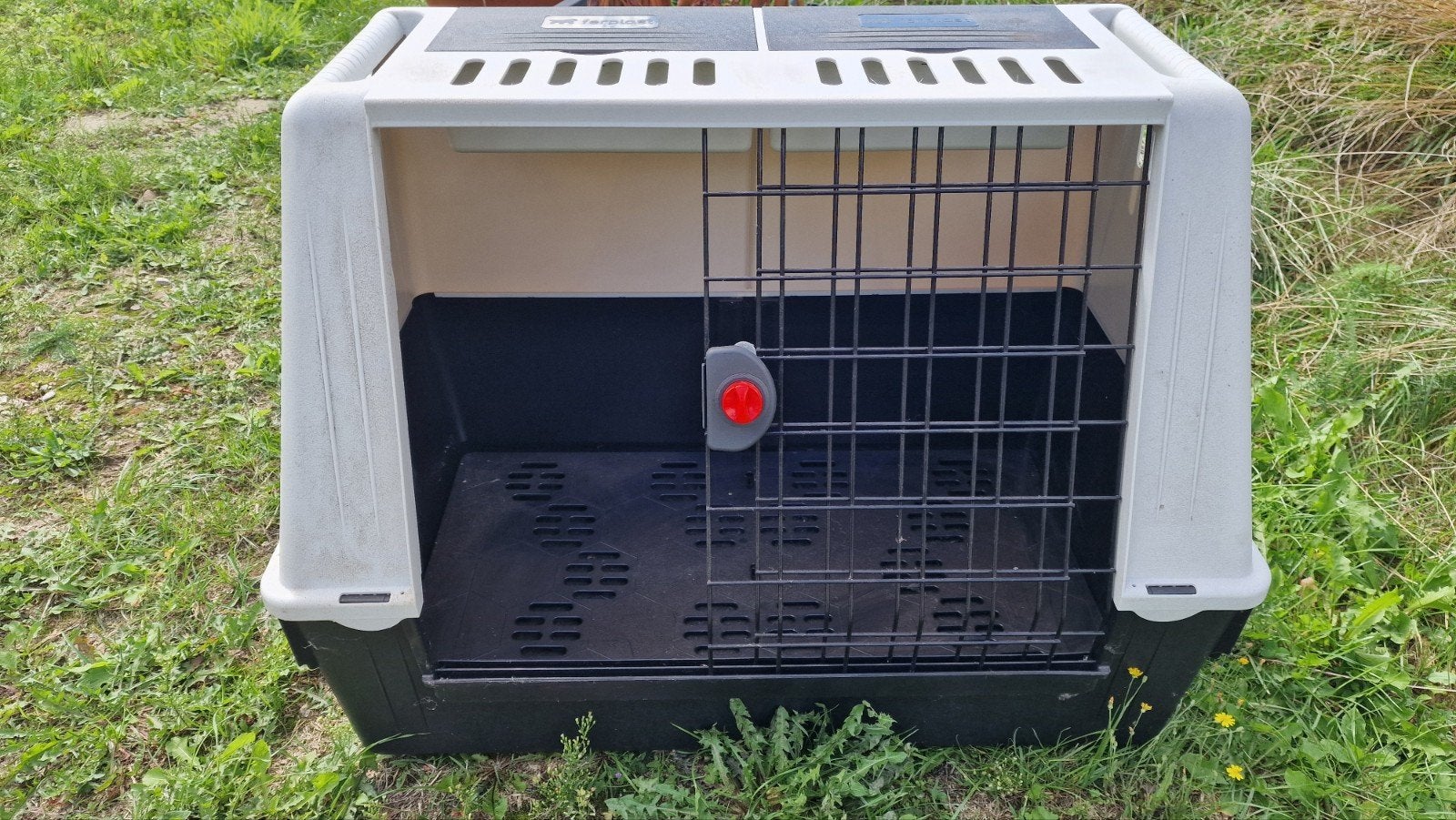 Ferplast autobench, Dieren en Toebehoren, Hondenbenches, Ophalen of Verzenden, Zo goed als nieuw