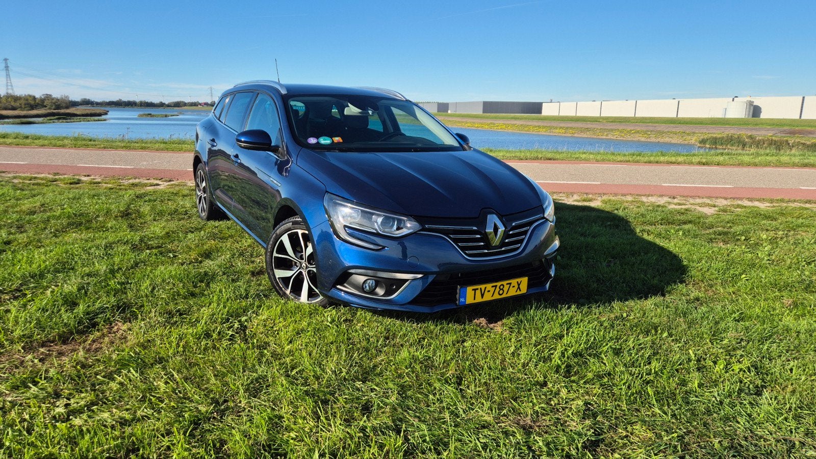 Renault Mégane 1.3 Bose TCe 140pk 2018 Blauw, Voorwielaandrijving, 4 cilinders, Blauw, Origineel Nederlands