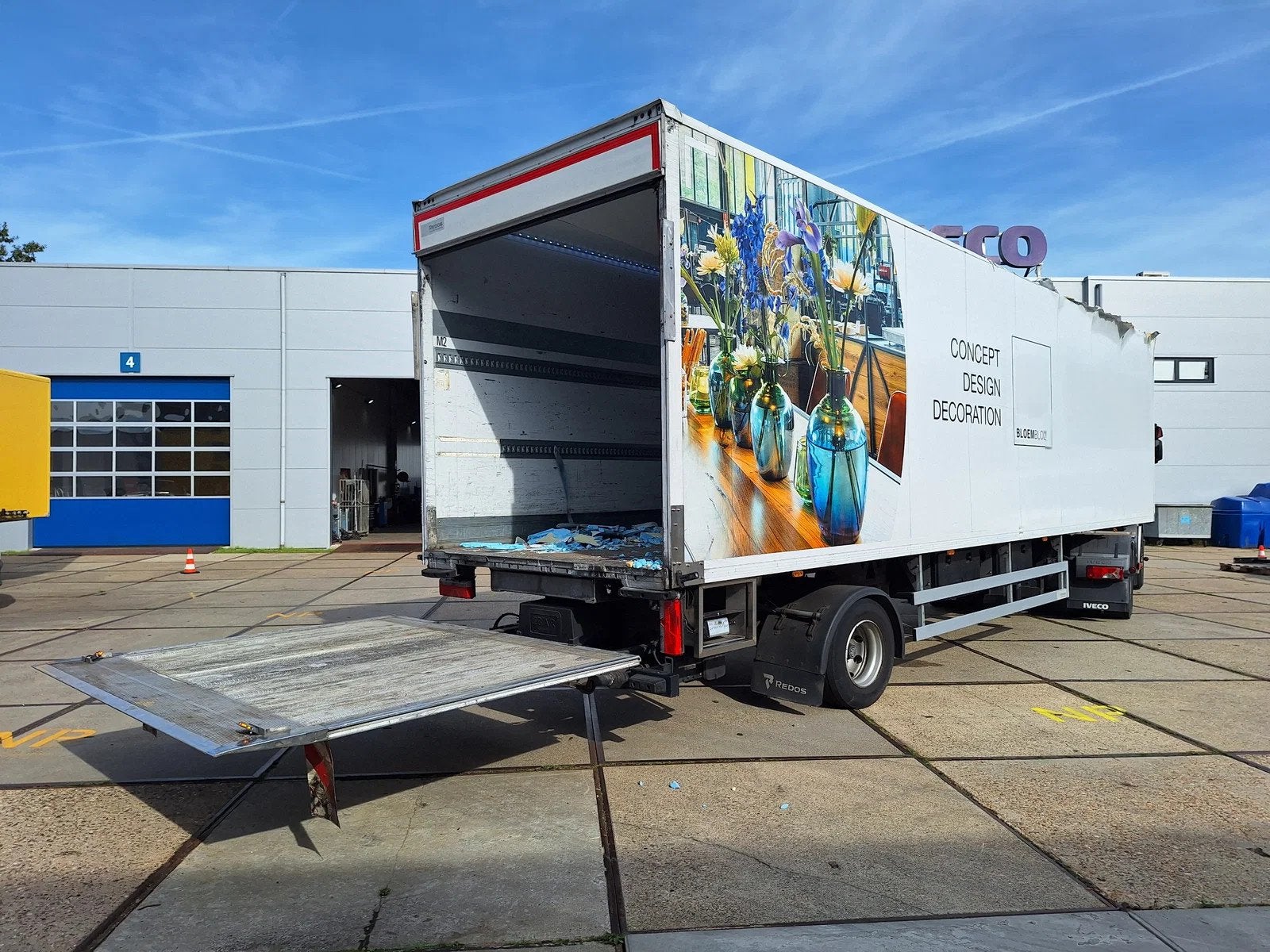 Redos CITY Trailer + stuurbare as NRT04-1-1D18 (bj 2018), Auto's, Overige brandstoffen, Wit, Bedrijf, Geïmporteerd