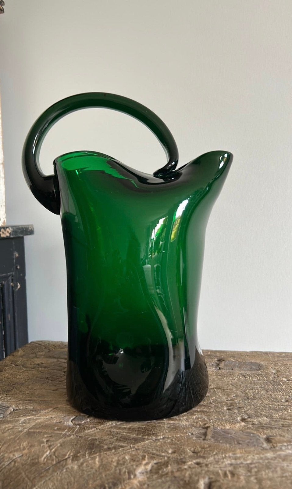 Prachtige design vaas diep groen glas, Antiek en Kunst, Verzenden