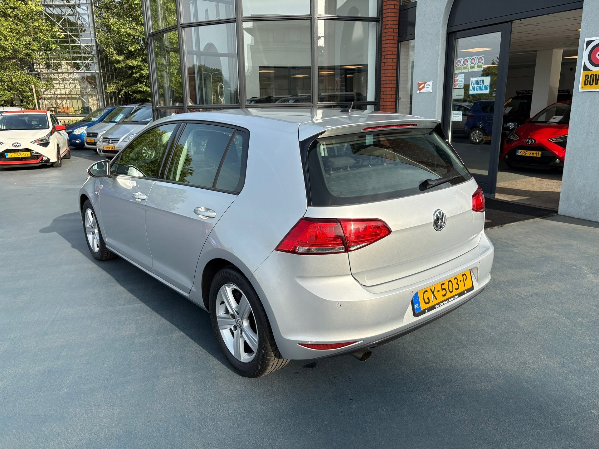 Volkswagen Golf 1.0 TSI Comfortline AIRCO LMV ACHTERUITRIJCA, Auto's, Voorwielaandrijving, Dealer onderhouden, Gebruikt, Euro 6