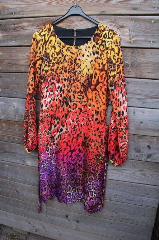 Jurk gekleurd leopard Claudia Strater mt M Vaste prijs, Maat 38/40 (M), Overige kleuren, Ophalen of Verzenden, Zo goed als nieuw