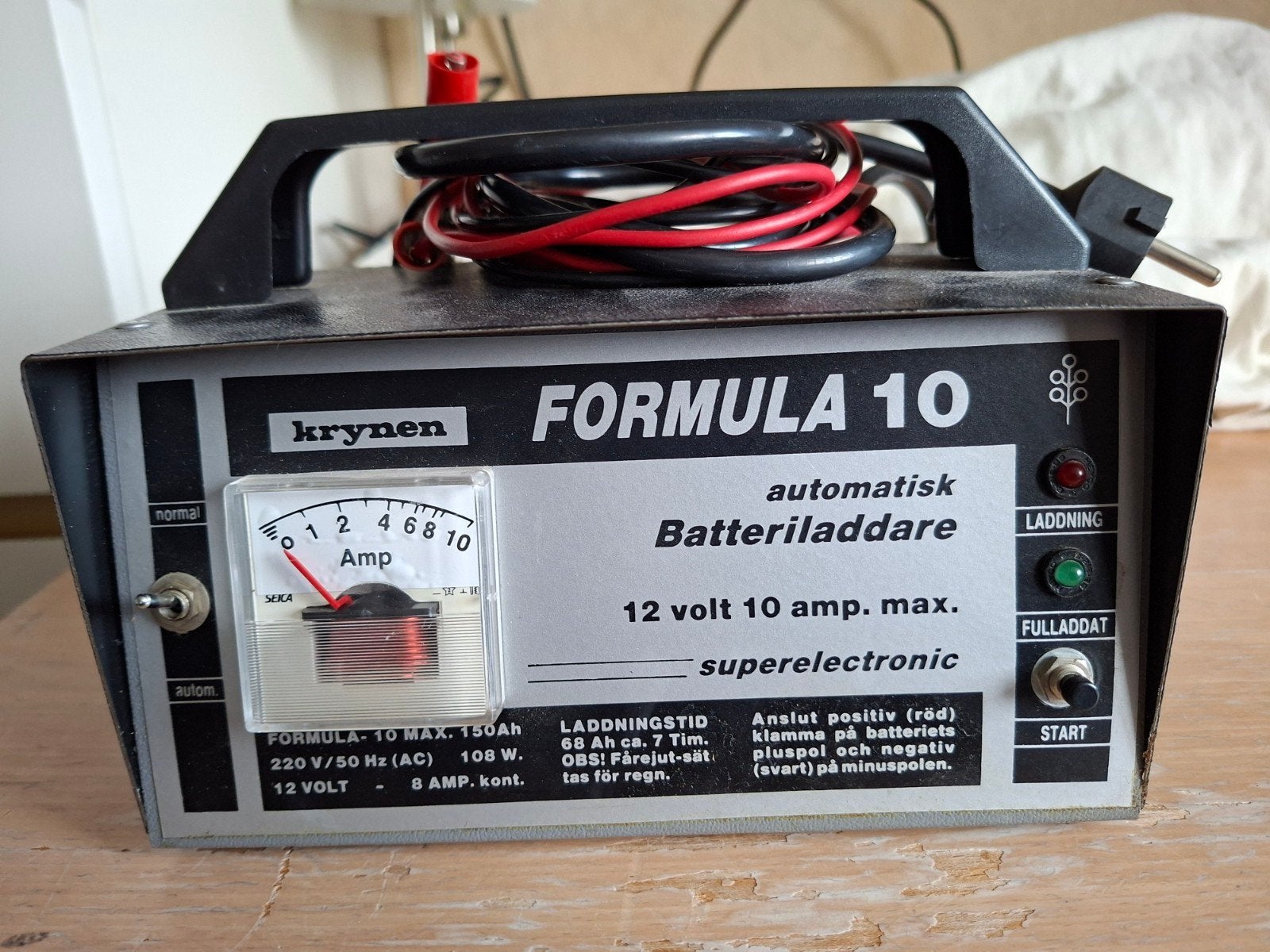Krynen Formula 10 Automatische Batterijlader 12V 10A