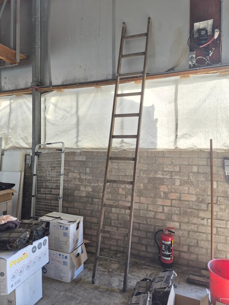 Houten ladder 3,60m, Doe-het-zelf en Verbouw, Ladders en Trappen, Ophalen, Gebruikt, Ladder, 2 tot 4 meter