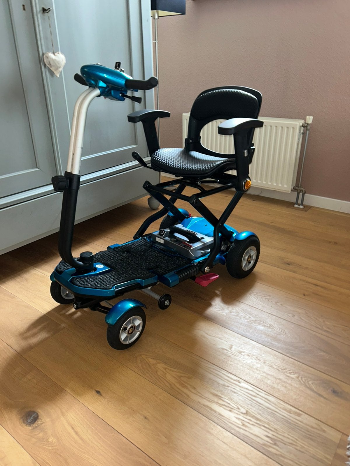 Heartway Mango Bobby opvouwbare scootmobiel in nieuwstaat!, Diversen, Ophalen, Inklapbaar, Nieuw, Elektrische rolstoel
