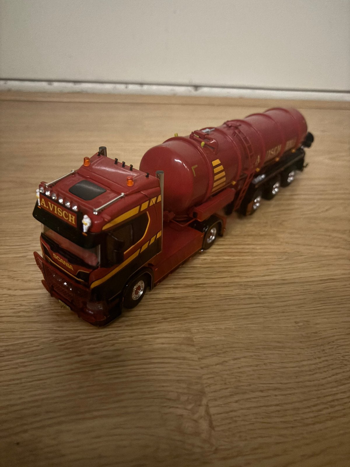 Wsi A.Visch, Ophalen, Zo goed als nieuw, Bus of Vrachtwagen, Wsi