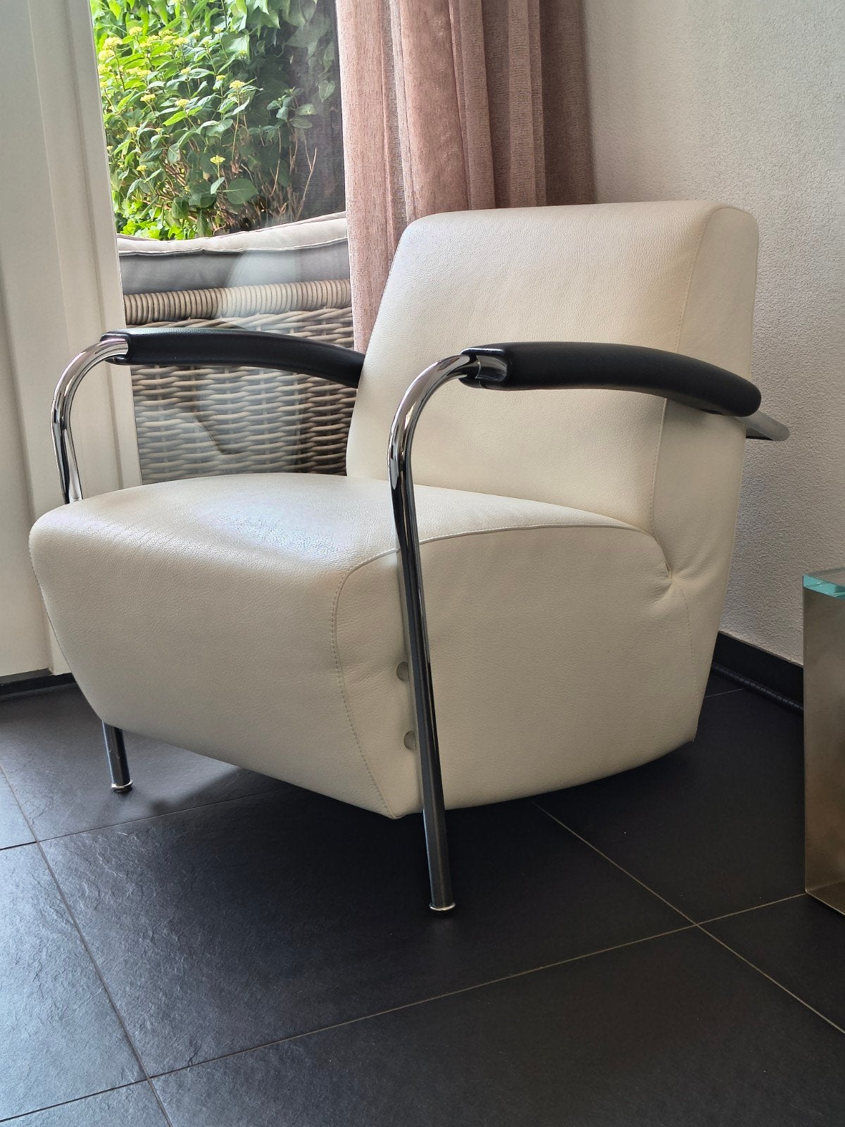 Leolux Scylla, Design, 75 tot 100 cm, Ophalen of Verzenden, Zo goed als nieuw