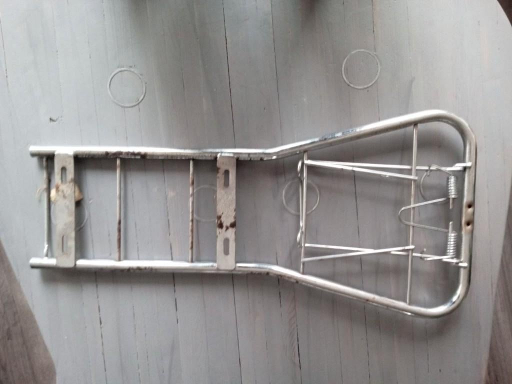 Nos,  EEG?, E.e.g, Peugeot? Achterrekje / bagagedrager,, Fietsen en Brommers, Brommeronderdelen | Oldtimers, Ophalen of Verzenden