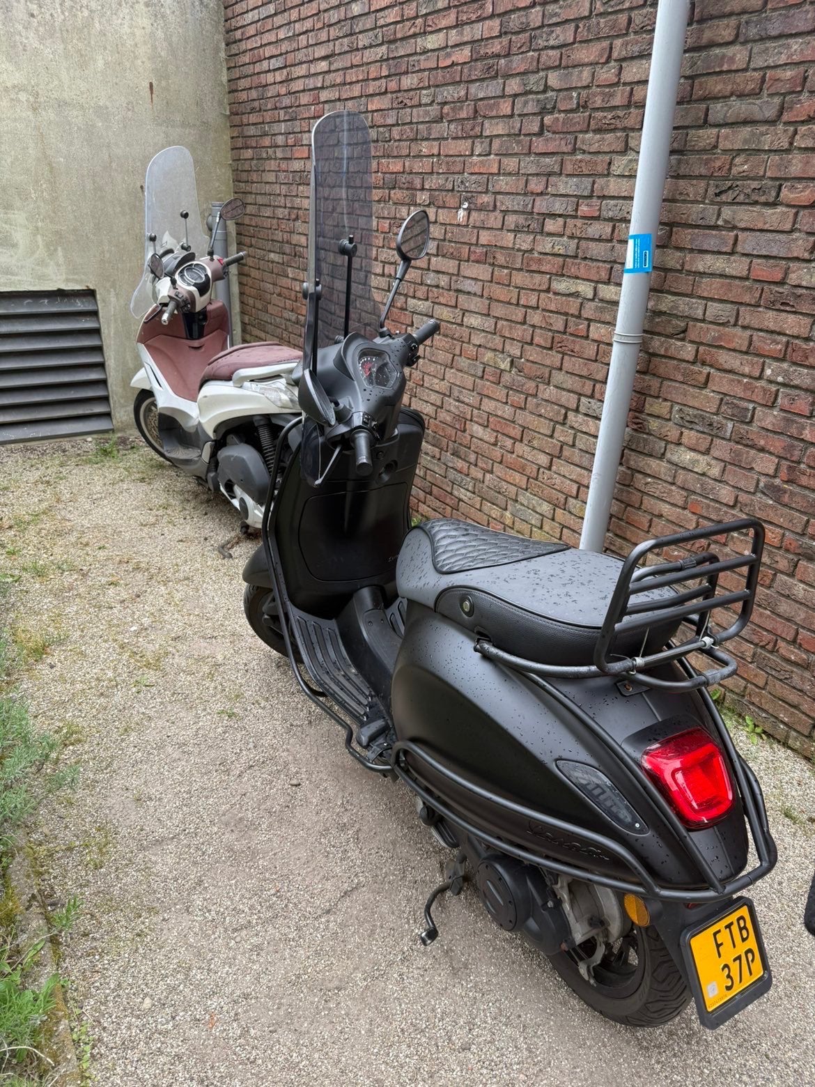 Vespa sprint facelift 2024, Ophalen of Verzenden, Zo goed als nieuw, Benzine