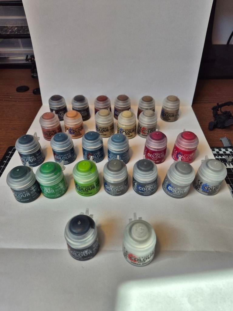 Warhammer verf (Citadel/ Two Thin Coats/ Green Stuff World), Hobby en Vrije tijd, Wargaming, Ophalen of Verzenden, Zo goed als nieuw