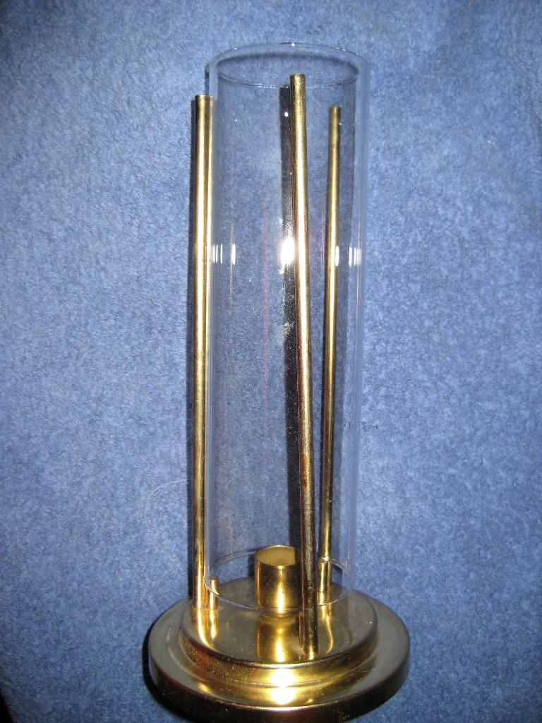 Windlicht van Glas en messing, Overige materialen, Ophalen of Verzenden, Zo goed als nieuw, Kandelaar