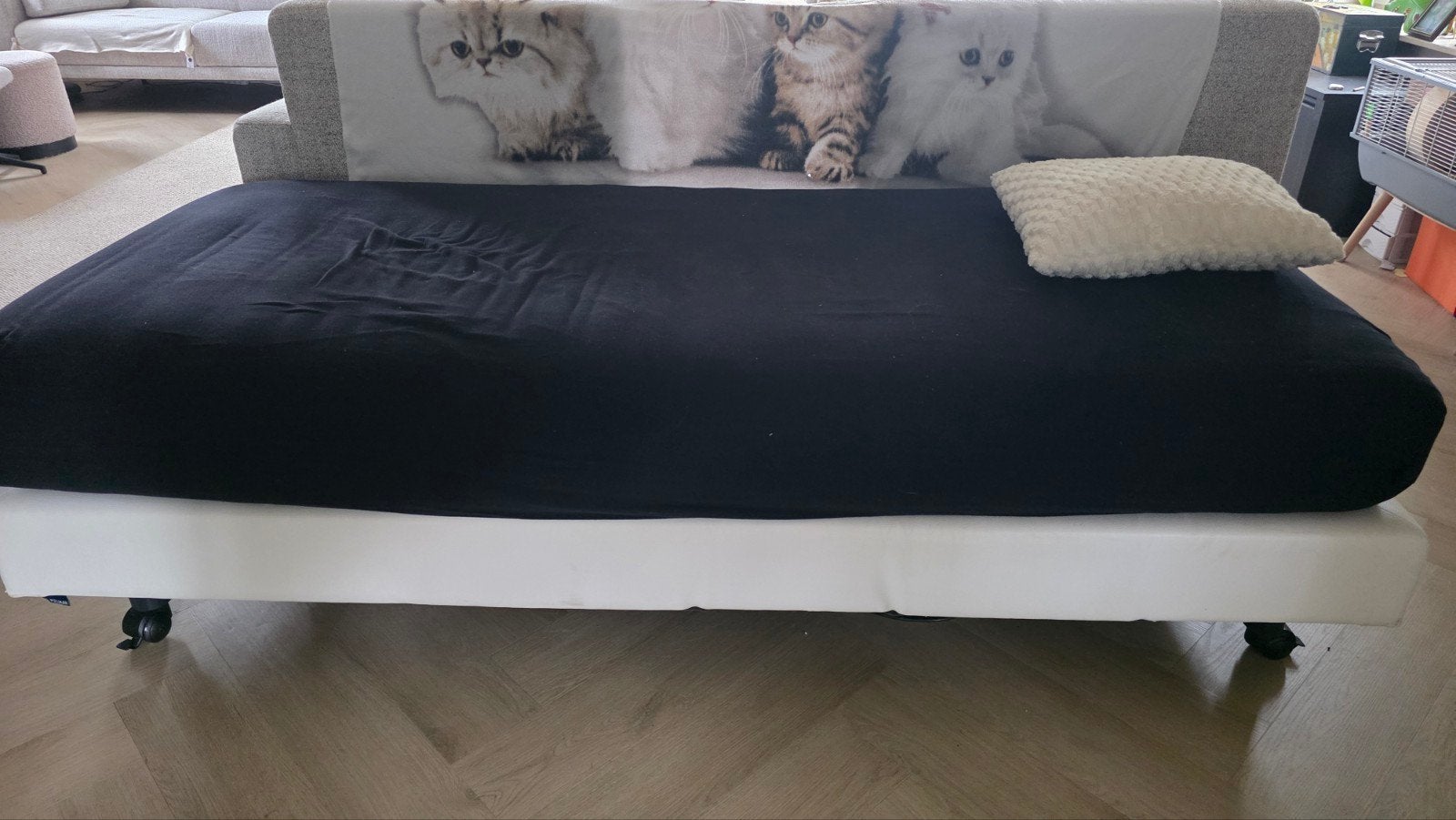 Pullman Boxspring Wit Leer Elektrisch bed met Matras, Huis en Inrichting, Ophalen, Verstelbaar, 90 cm, Eenpersoons