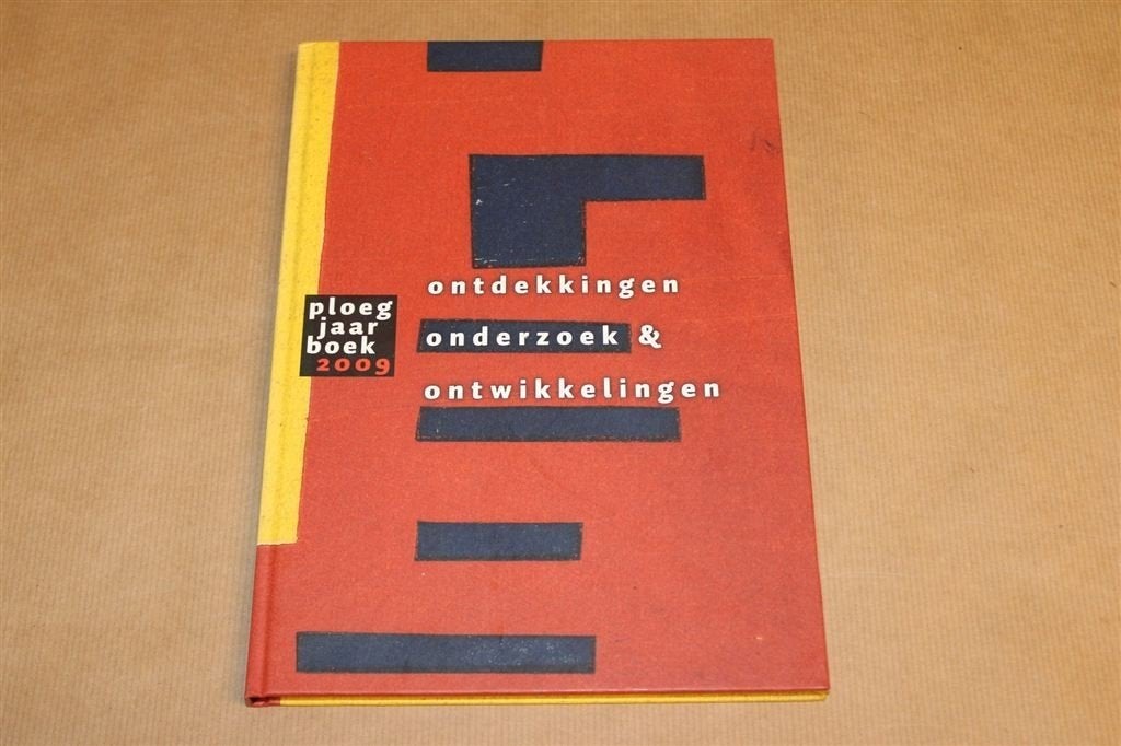Ploeg jaarboek 2009 — Groninger Museum, Ophalen of Verzenden, Zo goed als nieuw