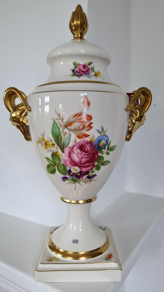 Lindner Bavaria porseleinen Dekselvaas met ramsoren 45 cm., Antiek en Kunst, Ophalen of Verzenden