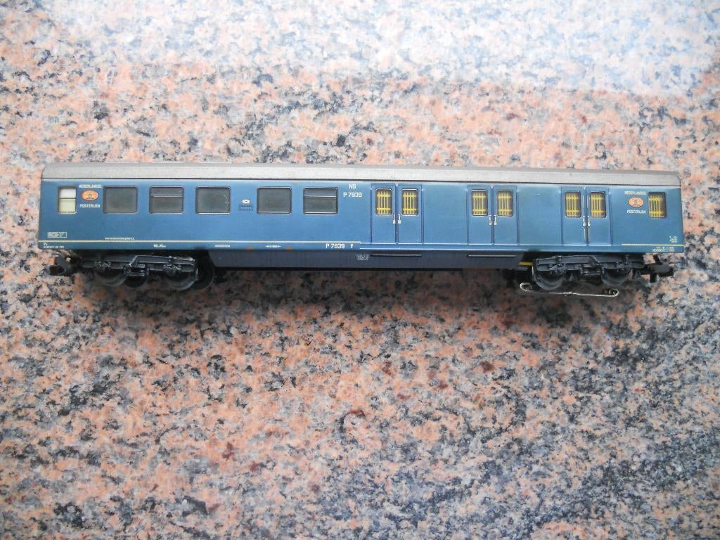 Märklin 4048 en 7320, Hobby en Vrije tijd, Modeltreinen | H0, Wisselstroom, Gebruikt, Wagon, Ophalen of Verzenden