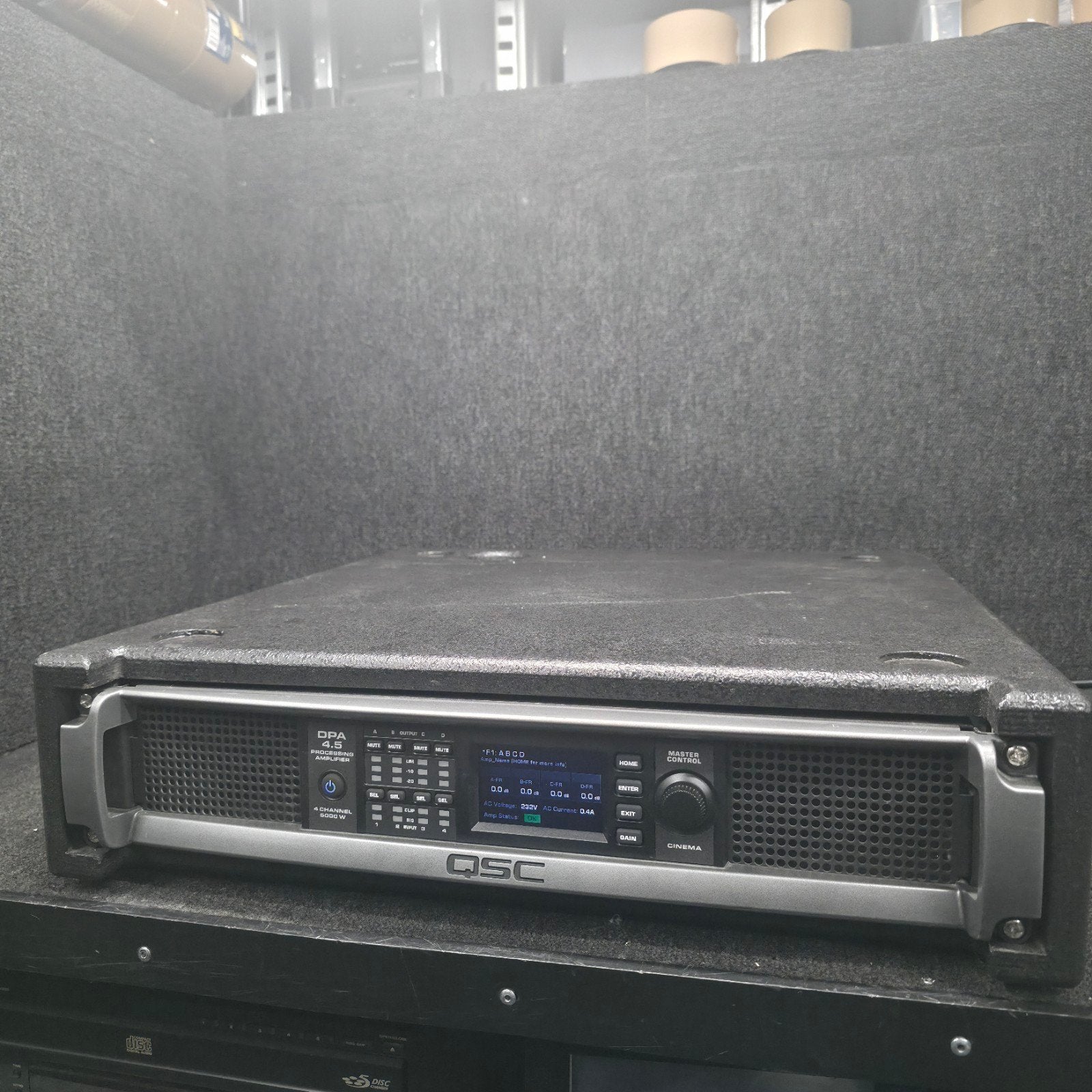 QSC DPA 4.5 versterker 5000 watt met dsp, Ophalen of Verzenden, 120 watt of meer, Overige merken