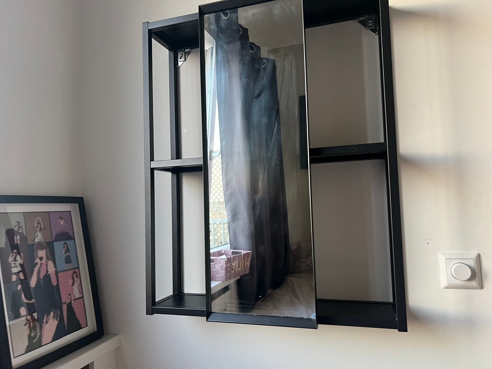 Hangkastje met schuifbare spiegel, Ophalen, Minder dan 50 cm, Zo goed als nieuw, Minder dan 100 cm