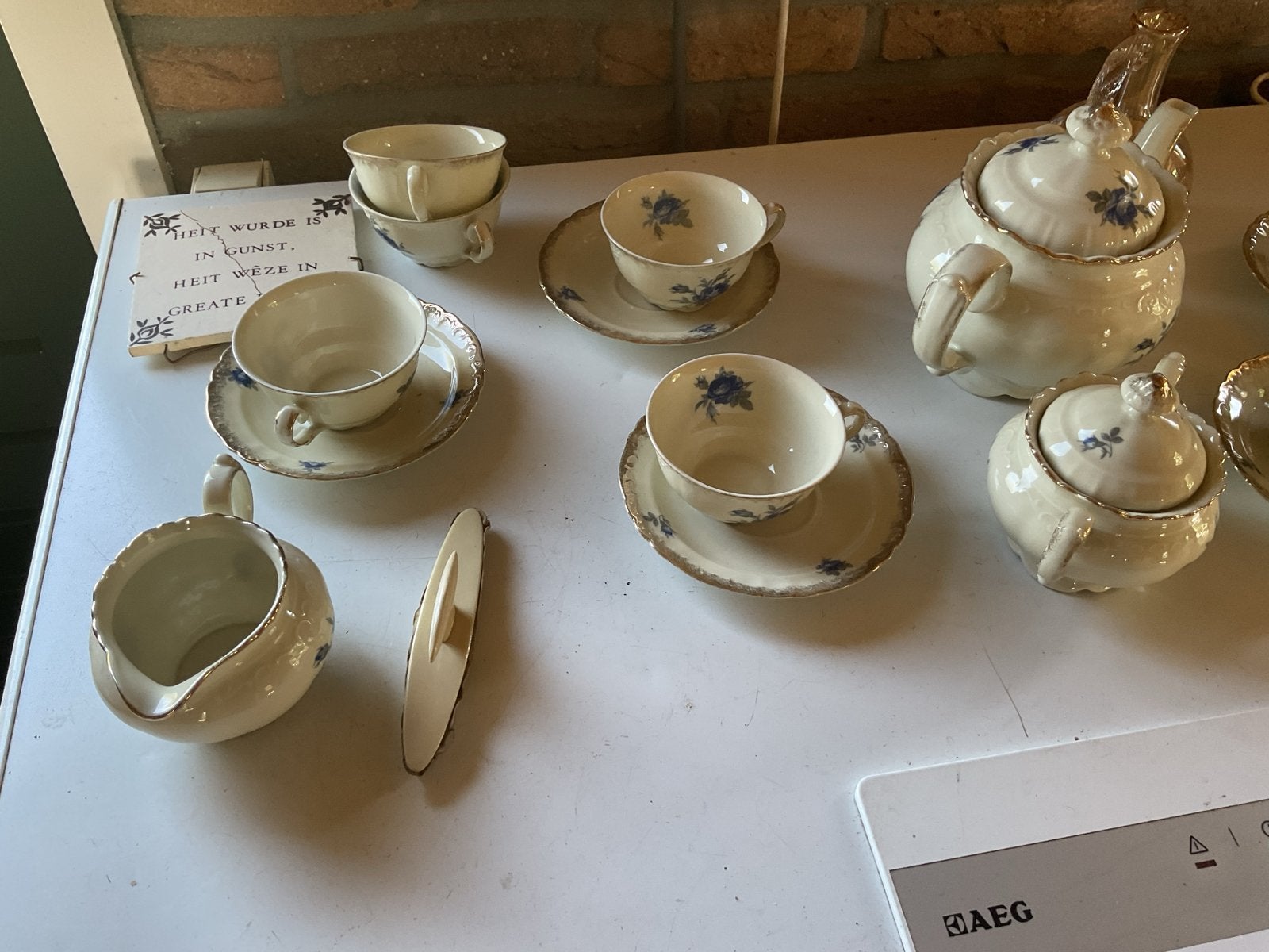 Vintage Kahla porseleinen theeservies met blauwe bloemen, Ophalen