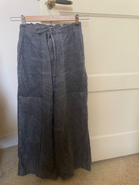 Pomandere linnen broek, maat 38, mooie details,, Maat 38/40 (M), Driekwart, Verzenden, Blauw