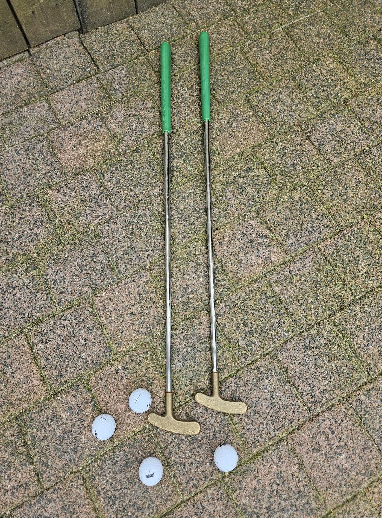 2 Midgetgolf sticks + 4 golfballen, Sport en Fitness, Golf, Ophalen of Verzenden, Zo goed als nieuw, Club