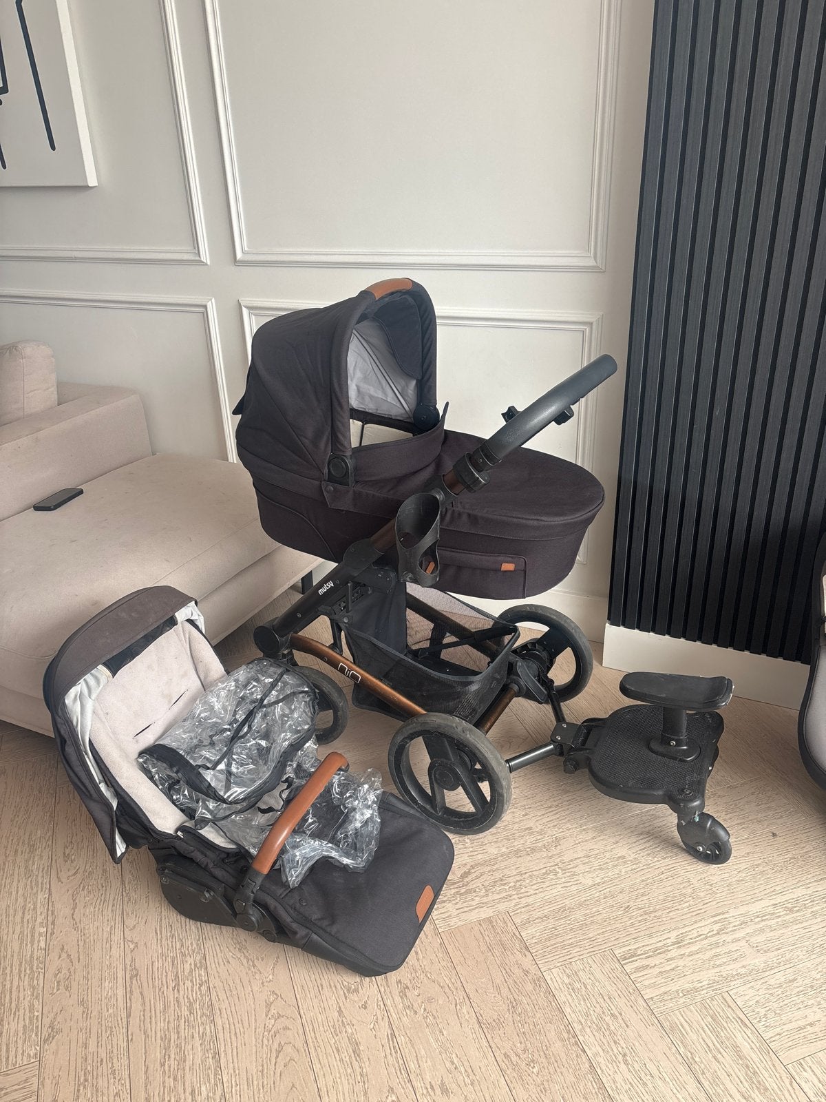 Mutsy Nio combiwagen met reiswieg en zitje, Ophalen, Gebruikt, Combiwagen, Met reiswieg