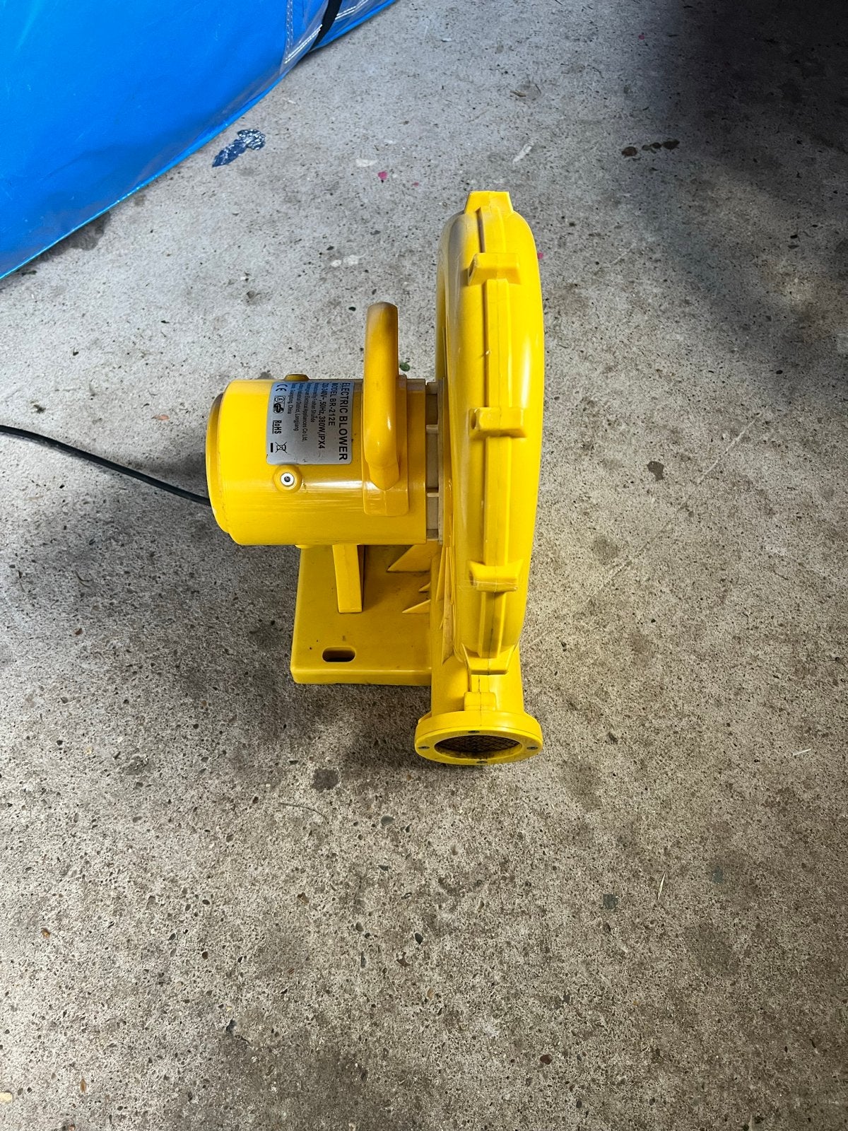 Elektrische Blower BR-212E voor springkussen/opblaasbaar, Ophalen of Verzenden